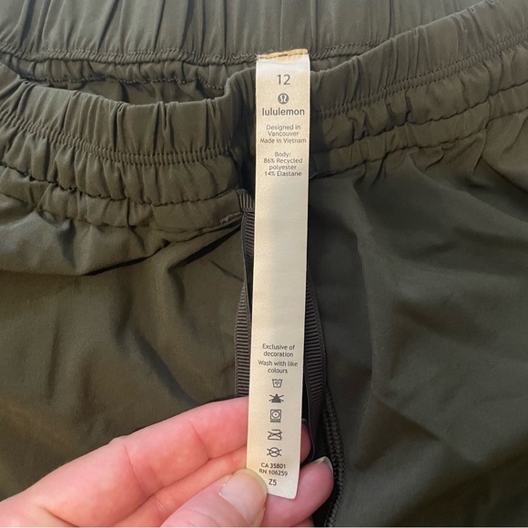 Lululemon Keep It Classic Crop Olive Green Pants size 12 - Picture 8 of 8